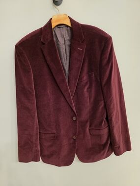 Men's Velvet Blazer in Deep Burgundy